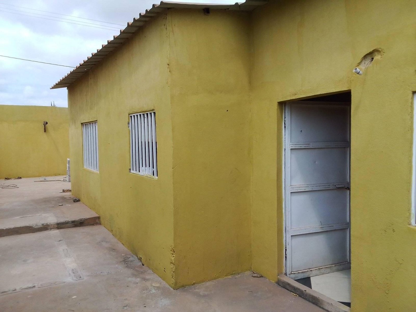 Uma casa do tipo T3 no zango 3